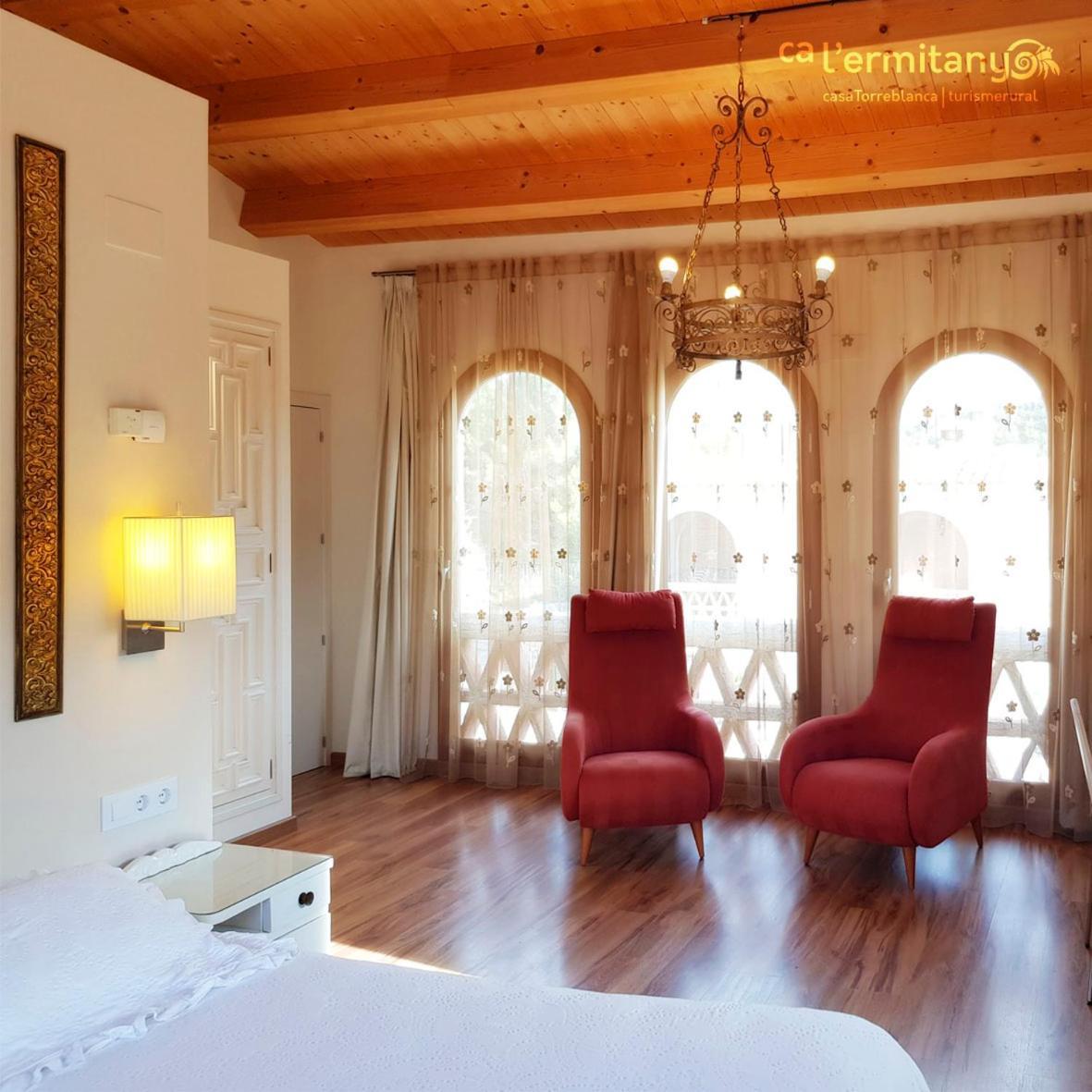 Ca L' Ermitanyo- Casa Torre Blanca Konuk evi Suria Dış mekan fotoğraf